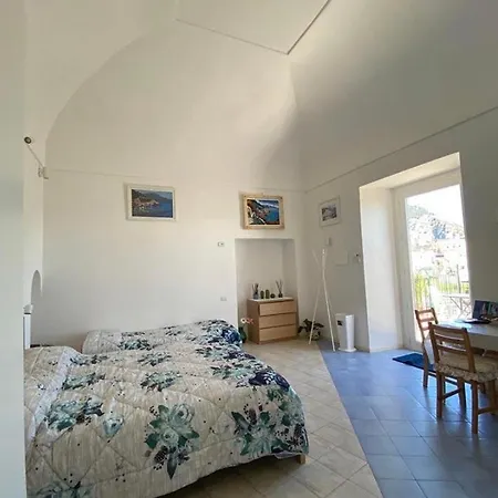 Lucy's House - Comfortable In Apartamento Amalfi