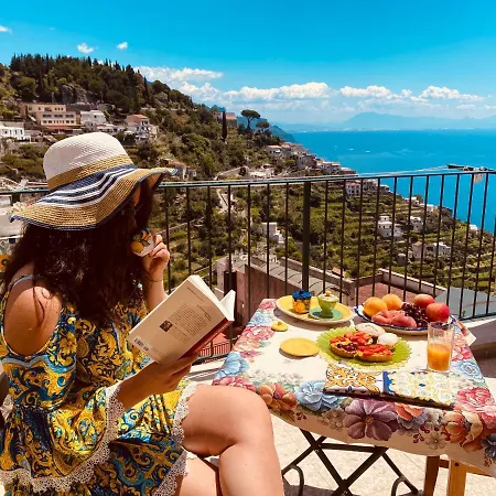 Lucy's House - Comfortable In Amalfi